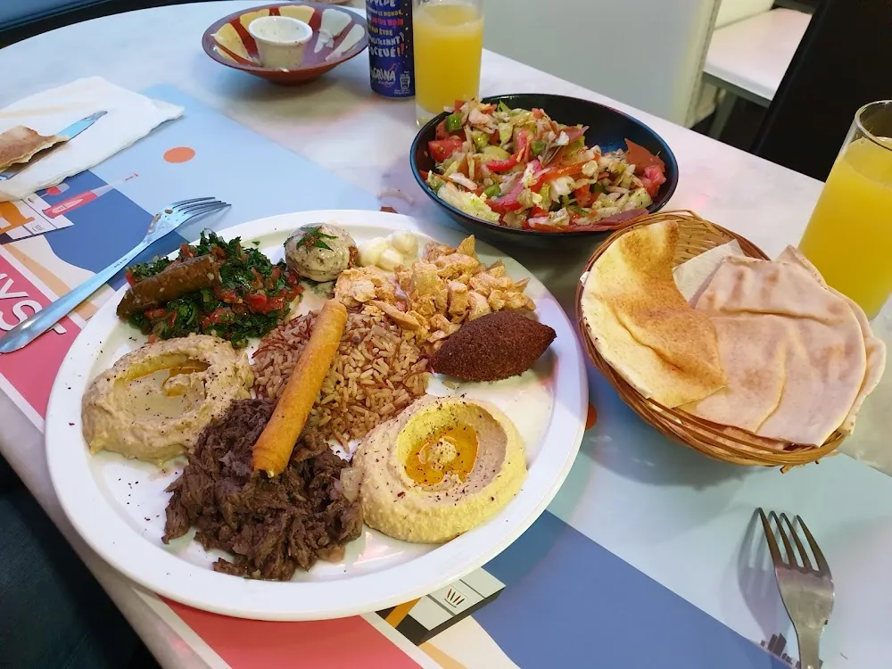 Mezzé Ô Liban Et Salade Fattouche